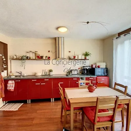 Apartment Tr-32 L'Appartement D'Artiste Pour Deux Personnes *