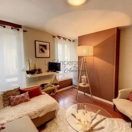 Apartment Tr-32 L'Appartement D'Artiste Pour Deux Personnes Le Treport