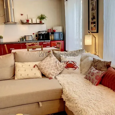 Tr-32 L'Appartement D'Artiste Pour Deux Personnes Apartment *